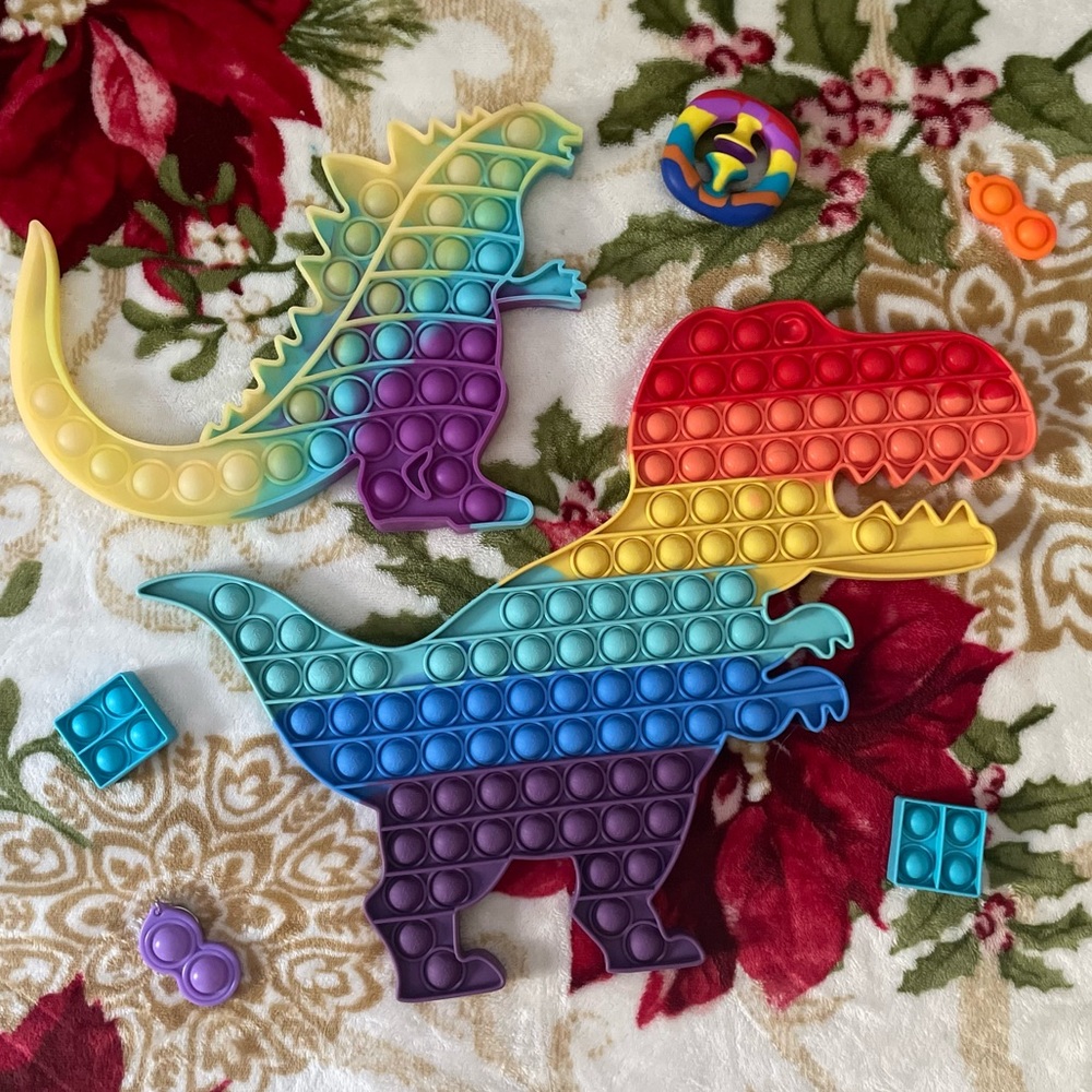 Seven fidgets